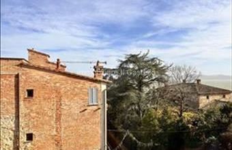 Eladó Olaszországi tégla lakás hirdetés (49268343)