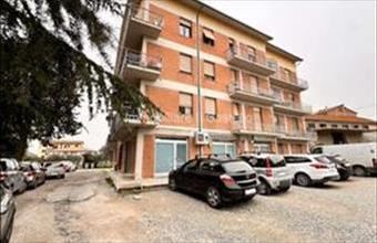 Eladó Olaszországi tégla lakás hirdetés (74336542)