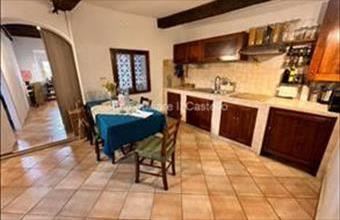 Eladó Olaszországi tégla lakás hirdetés (74573327)