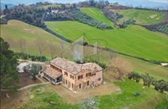 Eladó Olaszországi üdülő hirdetés (93746257)