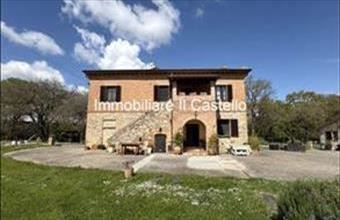 Eladó Olaszországi családi ház hirdetés (93537739)