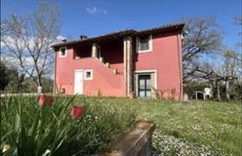 Eladó Olaszországi családi ház hirdetés (63732765)