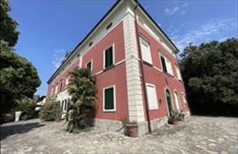 Eladó Olaszországi üdülő hirdetés (89336898)