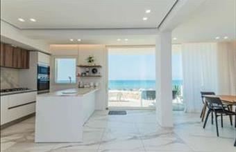 Eladó Olaszországi családi ház hirdetés (97331714)