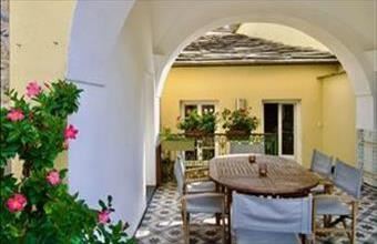 Eladó Olaszországi családi ház hirdetés (39273987)