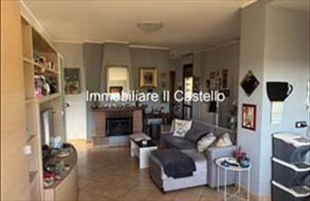 Eladó Olaszországi tégla lakás hirdetés (27313841)