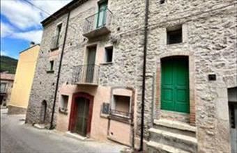 Eladó Olaszországi családi ház hirdetés (36458877)