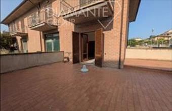 Eladó Olaszországi tégla lakás hirdetés (31547893)