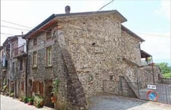 Eladó Olaszországi családi ház hirdetés (78197267)