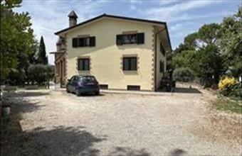 Eladó Olaszországi családi ház hirdetés (34564697)