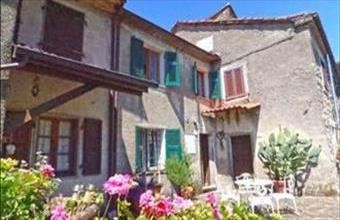 Eladó Olaszországi családi ház hirdetés (44337544)