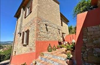 Eladó Olaszországi családi ház hirdetés (83317739)