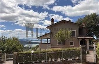 Eladó Olaszországi családi ház hirdetés (57352334)