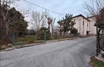 Eladó Olaszországi családi ház hirdetés (91675823)