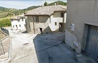 Eladó Olaszországi családi ház hirdetés (87872547)