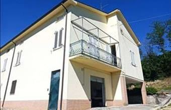 Eladó Olaszországi családi ház hirdetés (85745233)