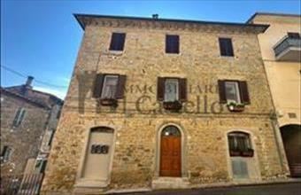 Eladó Olaszországi tégla lakás hirdetés (21749736)