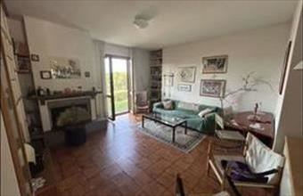 Eladó Olaszországi családi ház hirdetés (39635534)