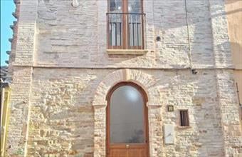 Eladó Olaszországi családi ház hirdetés (93933444)