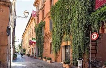 Eladó Olaszországi egyéb üzlethelyiség hirdetés (47537333)