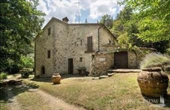 Eladó Olaszországi családi ház hirdetés (24773243)