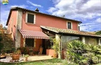 Eladó Olaszországi családi ház hirdetés (43742777)