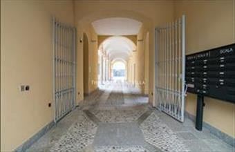 Eladó Olaszországi tégla lakás hirdetés (54599541)