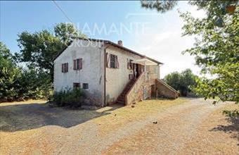 Eladó Olaszországi családi ház hirdetés (42264485)