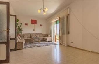 Eladó Olaszországi tégla lakás hirdetés (97936458)