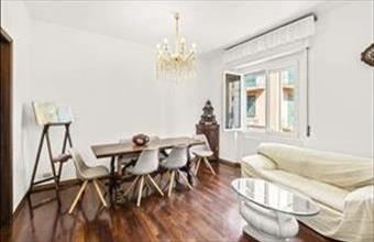 Eladó Olaszországi tégla lakás hirdetés (86343357)