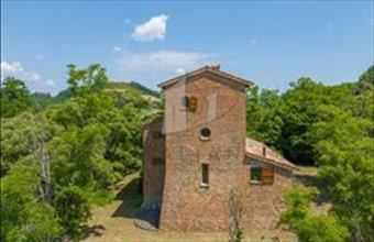 Eladó Olaszországi családi ház hirdetés (37579722)