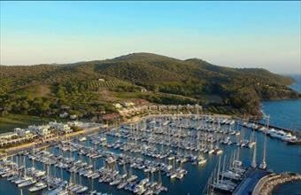 Eladó Olaszországi tégla lakás hirdetés (97397937)