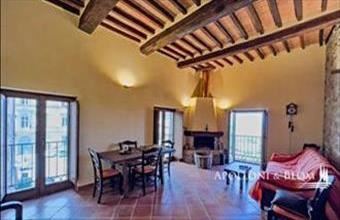 Eladó Olaszországi tégla lakás hirdetés (25643449)