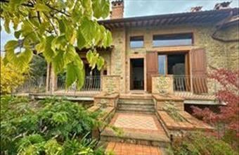 Eladó Olaszországi családi ház hirdetés (89579834)