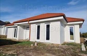 Eladó Siófoki családi ház hirdetés (21555647)