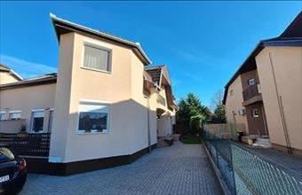 Eladó Gödi tégla lakás hirdetés (37484591)