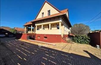 Eladó Érdi családi ház hirdetés (35332846)