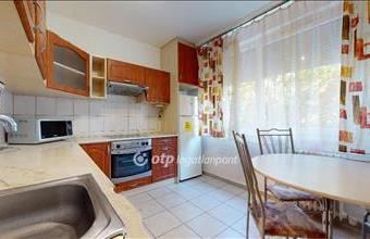 Eladó Nyíregyházai panel lakás hirdetés (23579899)