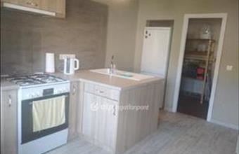 Eladó Szentistváni családi ház hirdetés (43895553)