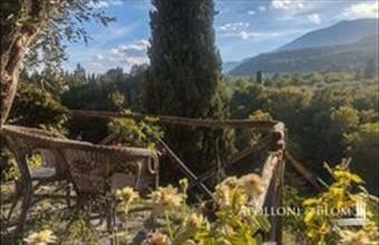 Eladó Olaszországi családi ház hirdetés (89877144)