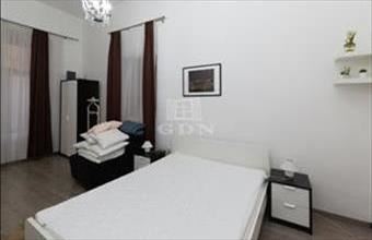 Eladó Budapest V. kerületi tégla lakás hirdetés (75929246)