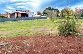 Eladó Balatonalmádi lakóövezeti telek hirdetés (35369732)