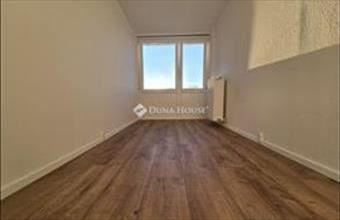 Eladó Pécsi panel lakás hirdetés (21845325)