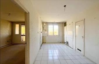 Eladó Gyulai egyéb lakás hirdetés (33645284)