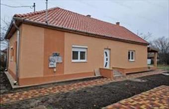 Eladó Jászárokszállási családi ház hirdetés (57771879)