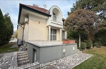 Eladó Budapest XI. kerületi családi ház hirdetés (93932738)