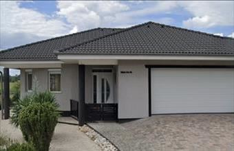 Eladó Császártöltési családi ház hirdetés (97449217)