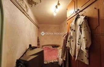 Eladó Pécsi tégla lakás hirdetés (73646412)