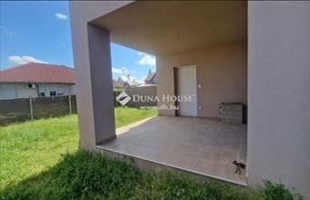 Eladó Szigetszentmiklósi ikerház hirdetés (93354614)