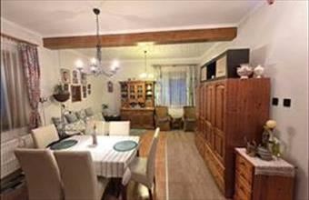 Eladó Mosonmagyaróvári családi ház hirdetés (34327664)